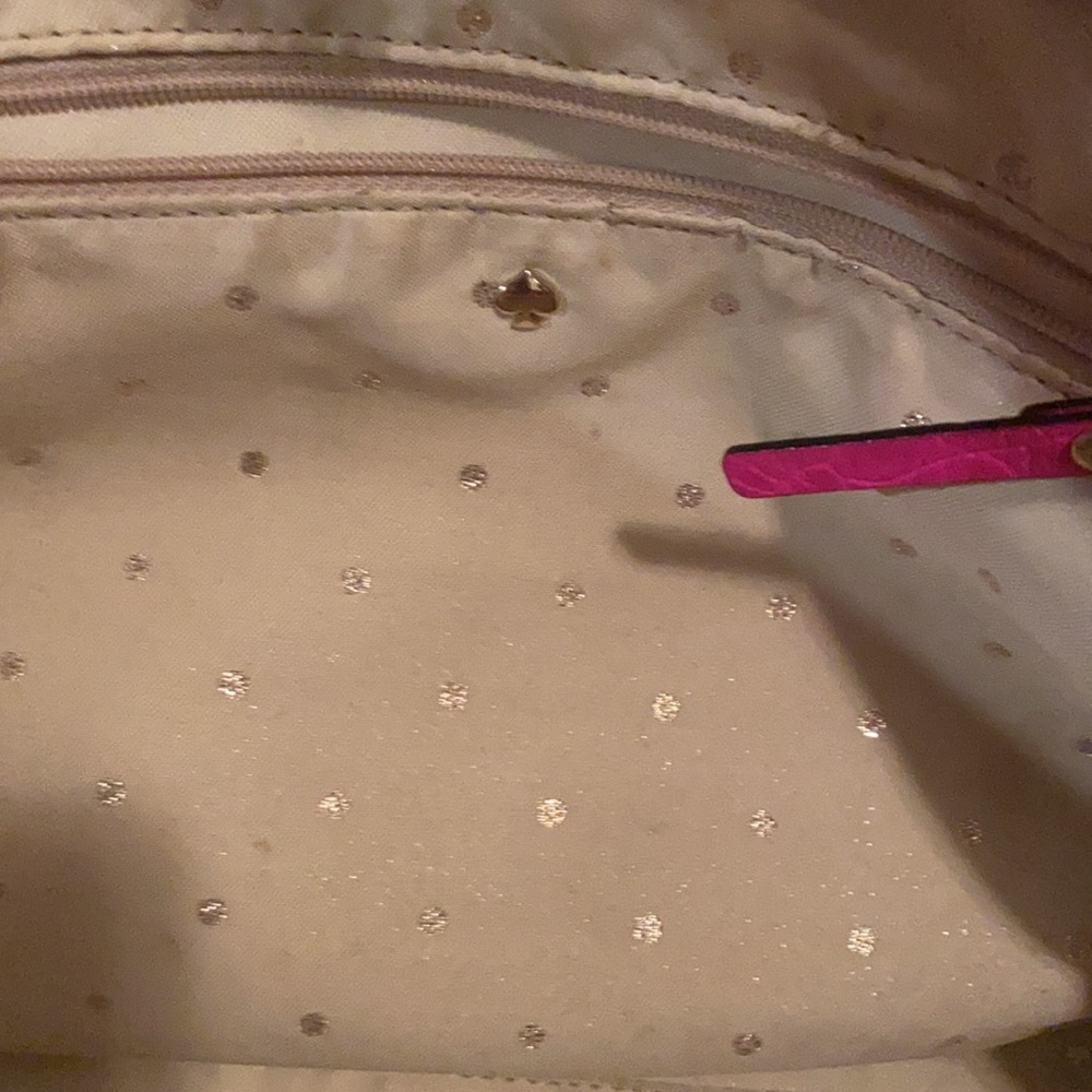 Handbag - Picture 6 of 7